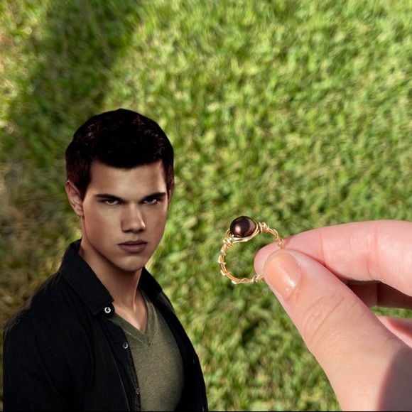 Jacob Black inspired ring - Picture 1 of 4